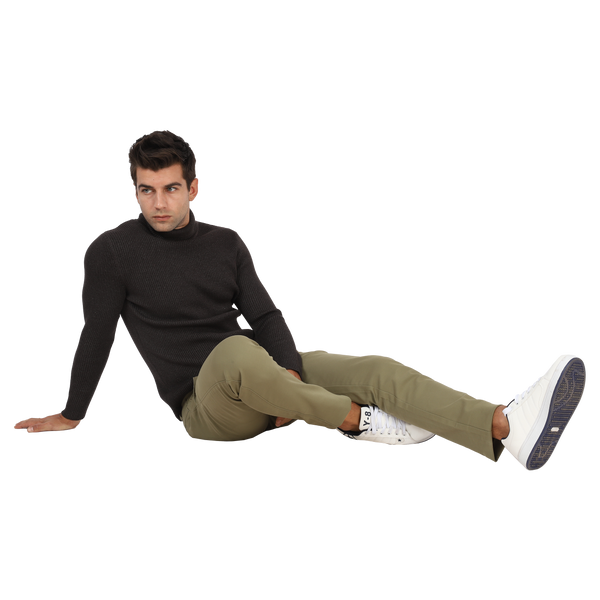 Fern Green Stretchable VOCHINOS